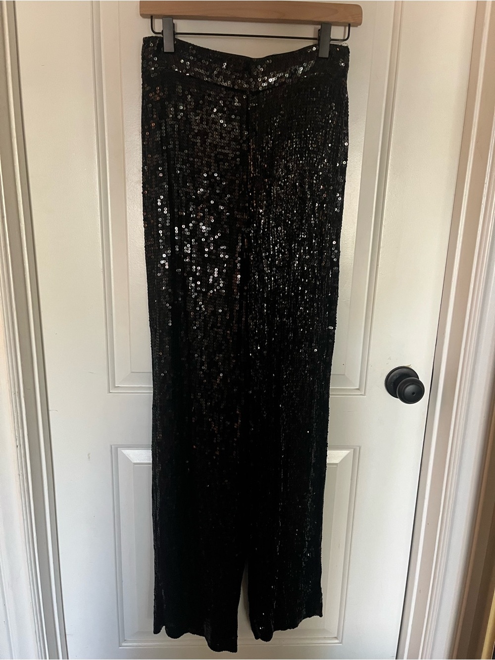 Black Sequin Wide-Leg pants - Sleek Evening Style